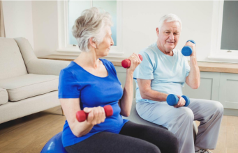 Vježbajmo zajedno – složenije vježbe snage za starije osobe koje se mogu izvoditi u kući