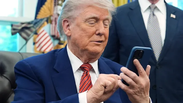 Schock im Weißen Haus: Trumps Berater tagten heimlich OHNE den Präsidenten!