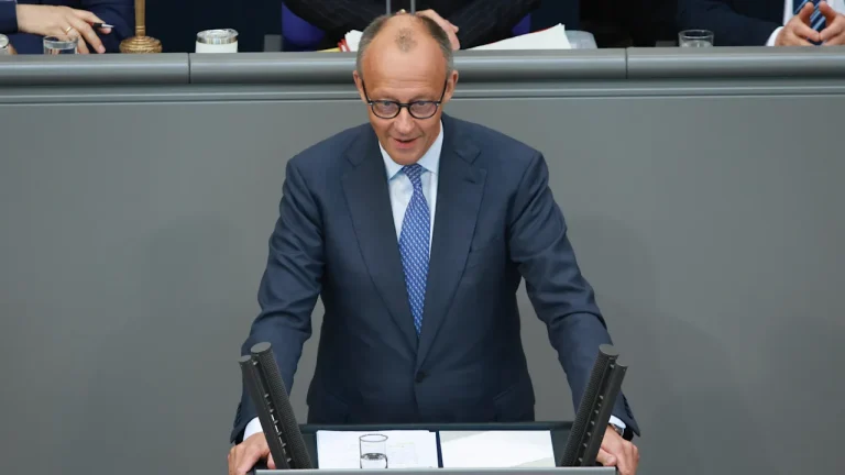 DEUTSCHLAND VOR GROSSEN REFORMEN: Merz kündigt neuen Kurs an