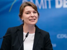 NEUE REGELN FÜR DEUTSCHLAND? Harte CSU-Ansage sorgt für Diskussionen NEUE REGELN FÜR DEUTSCHLAND? Harte CSU-Ansage sorgt für Diskussionen