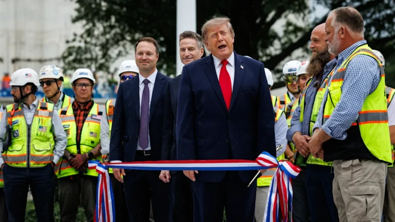 Kameras aus und Mikrofon tot bei Trump!